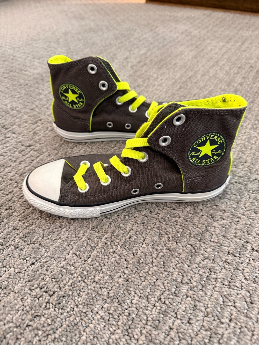 Converse Kids High-Top Sneakers in Black with Neon Yellow Accents